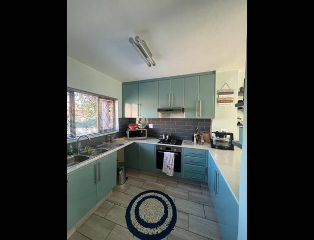 2 BEDROOM APARTMENT RENTED IN CHASE VALLEY DOWNS